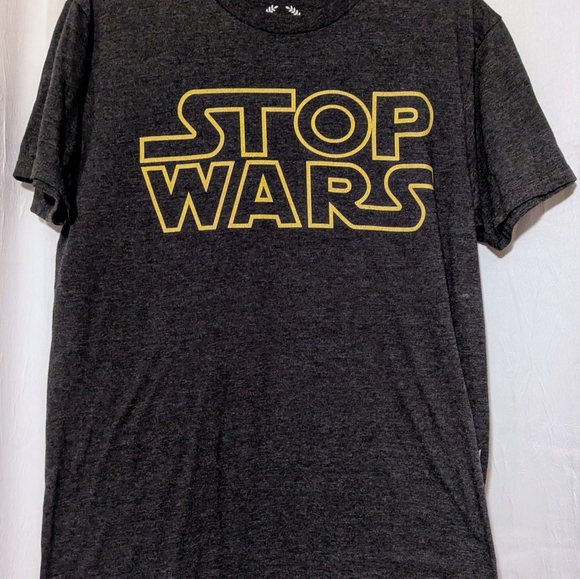 Gray Mens Shirt with Yellow Print STOP WARS Size Medium - Picture 2 of 4